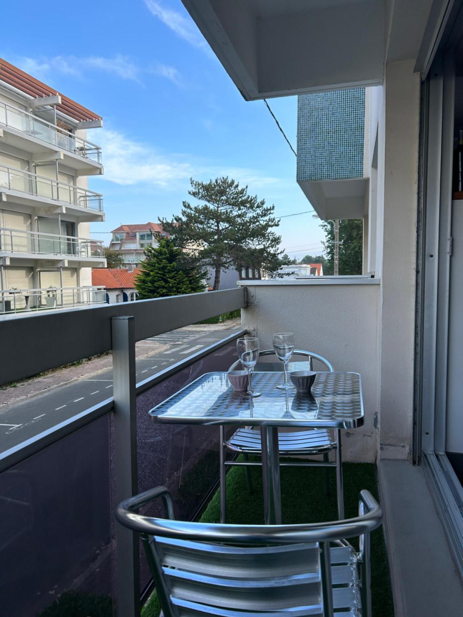 Chez Tonton, Studio Cabine Au Calme Avec Parking Le Touquet Exterior photo